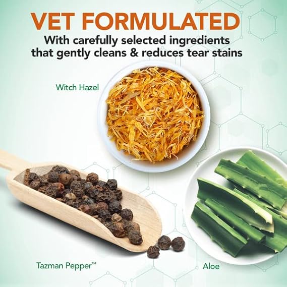 Vet's Best Natural Eye Wipes for Dogs & Cats – Disposable Pet Eye Cleaning Wipes, 100 Wipes
